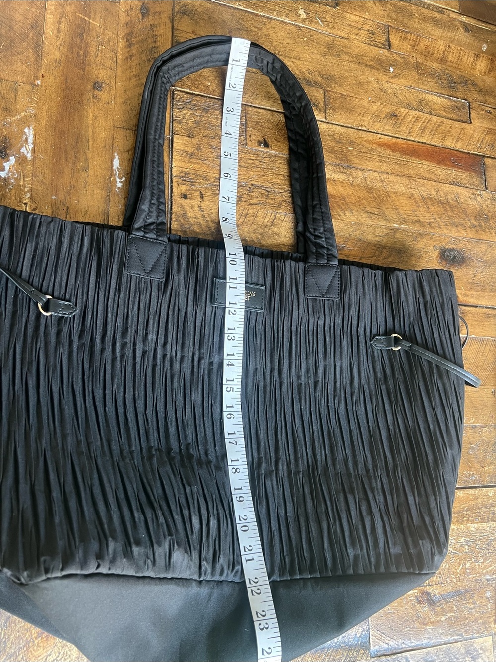 Victoria's Secret Black Textured Ruched Tote - Picture 3 of 5
